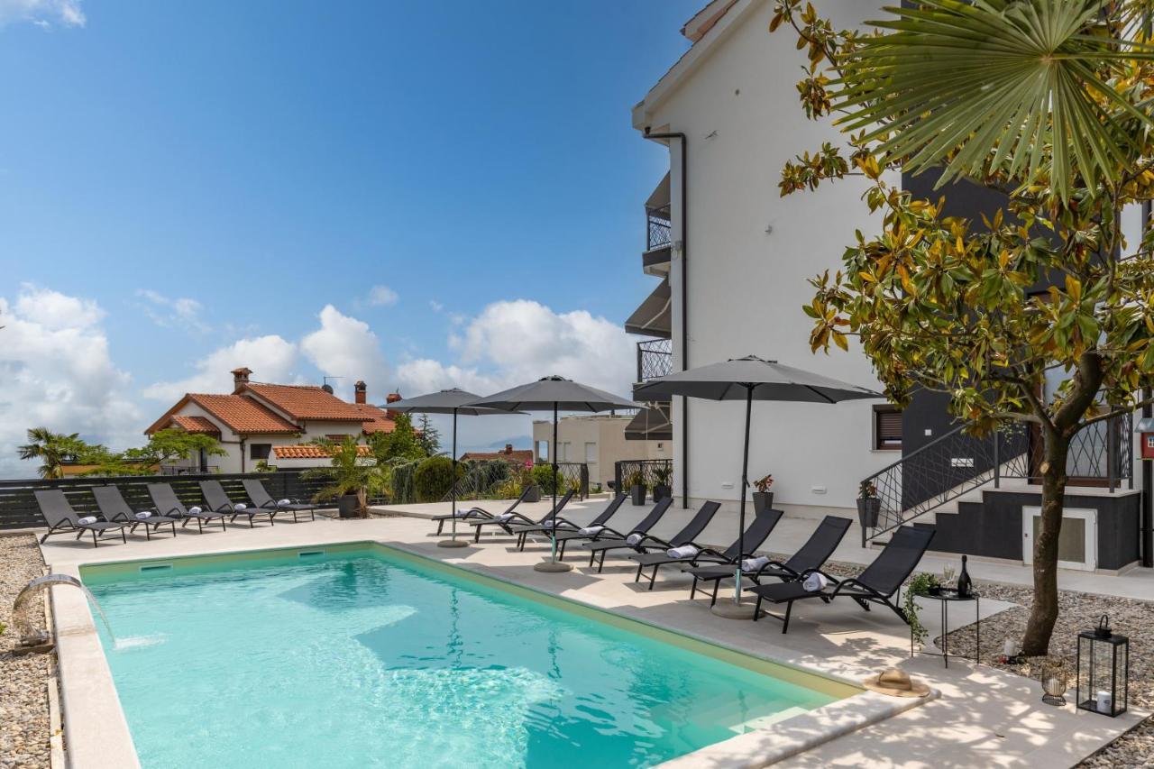 Villa Adriatic, Apartment Enio With Swimming Pool, Panoramic Sew View, Free Parking Ičići Exterior foto