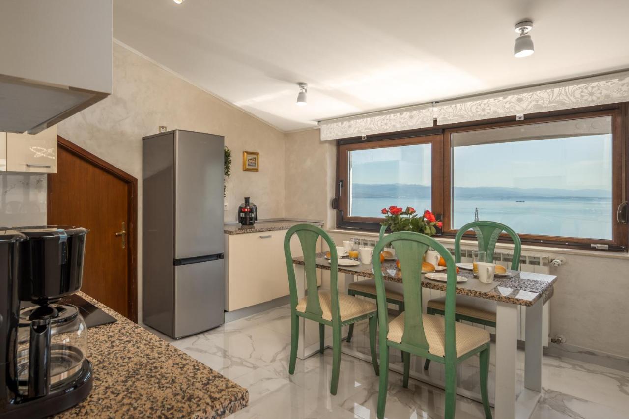 Villa Adriatic, Apartment Enio With Swimming Pool, Panoramic Sew View, Free Parking Ičići Exterior foto